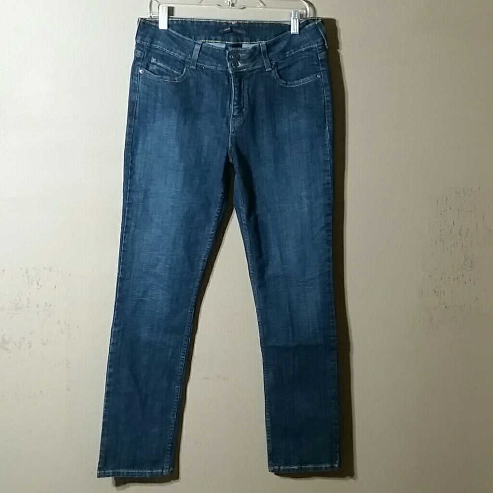 Levi's 526 slender straight jeans dark wash 12